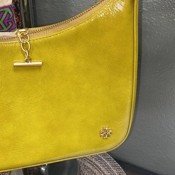 ❌SOLD LOCALLY- Like New Tory Burch Island Palm handbag - Picture 9 of 14